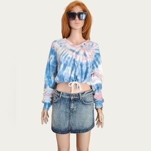 Boho TIE DYE HOLLISTER CROPPED HOODIE WITH DRAWSTRING WAIST, MEDI. EUC